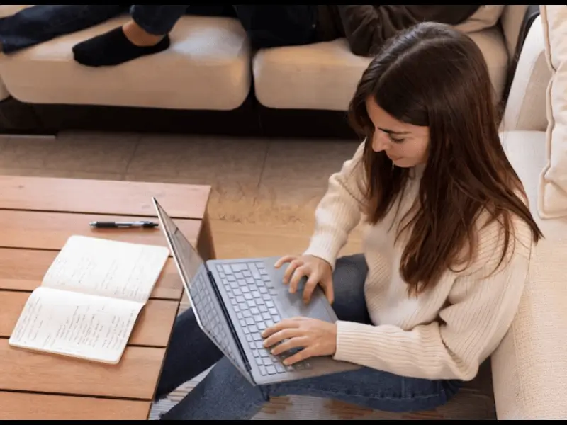 How Canadian Authors Can Start Publishing on Amazon 1 Why Canadian Authors Prefer To Sell Through Amazon